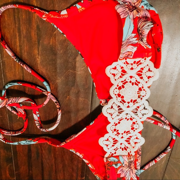 Floral Swim Top NWOT - Picture 3 of 3